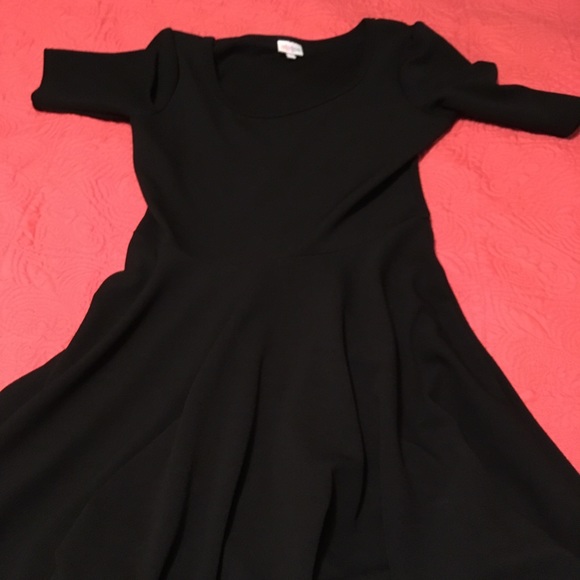 LuLaRoe Dresses & Skirts - Lularoe Nicole black Large